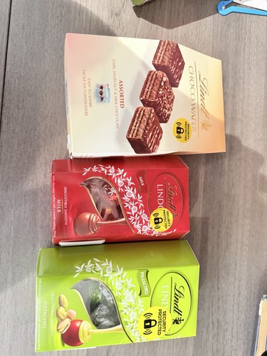 Lindt lindor milk chocolate - lindor,